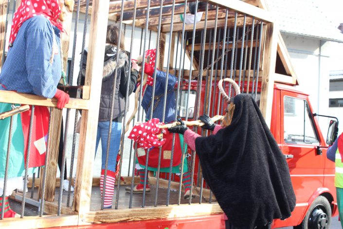 Umzug Goldscheuer 2016 - Bild 78